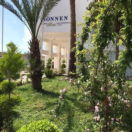 Sonnen 酒店 马尔马里斯