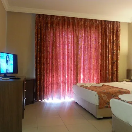 Sonnen 酒店 马尔马里斯