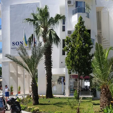 Sonnen מלון 3*